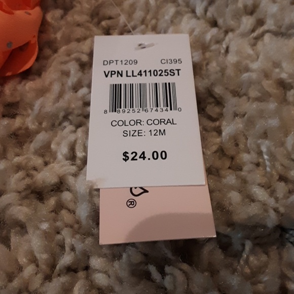 Adorable Romper - Picture 4 of 5